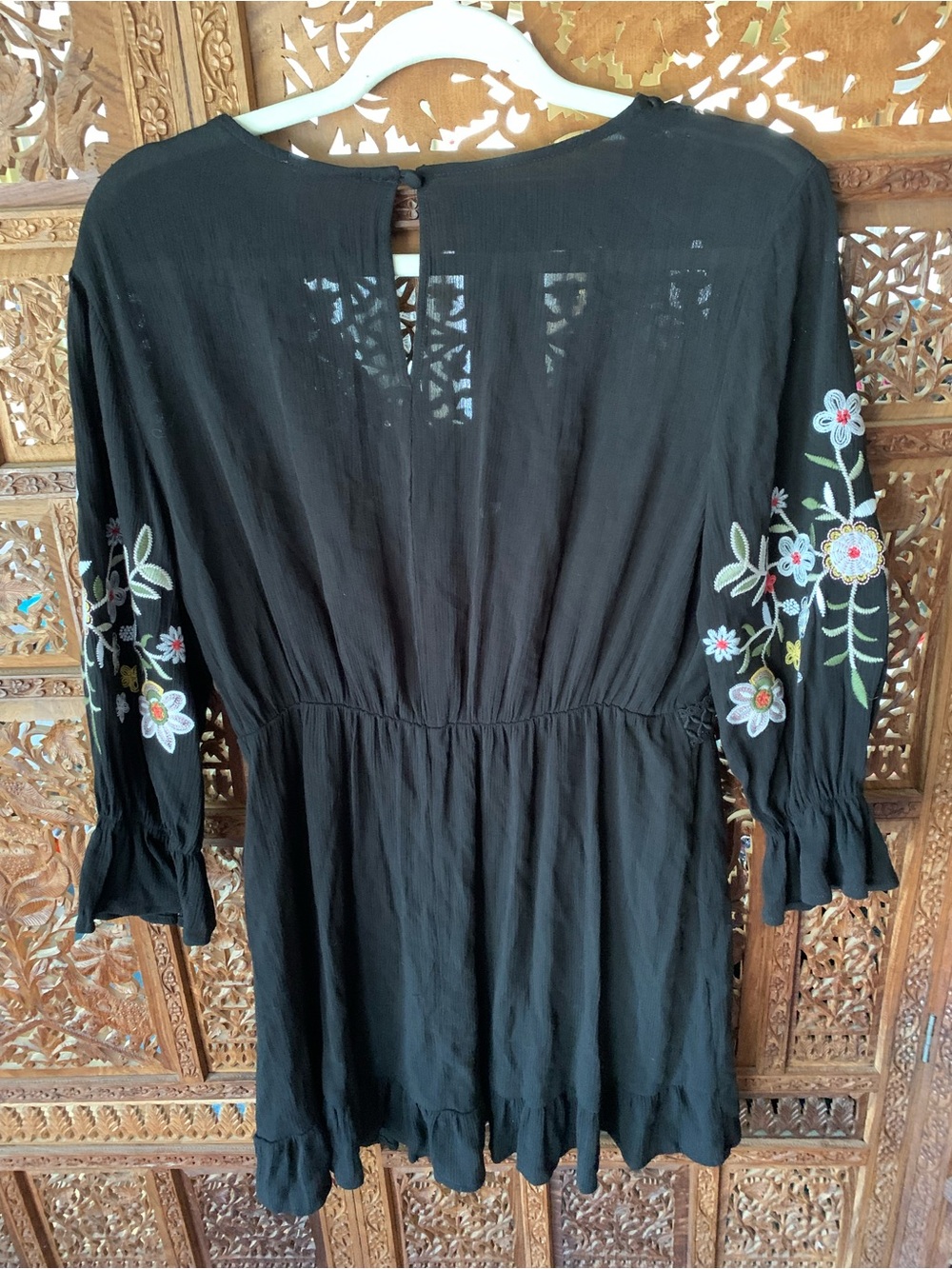 Black Embroidered V-Neck Tunic with Floral Detail - Picture 5 of 5